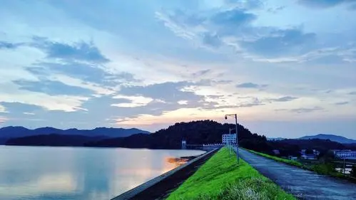 江西省_抚州市_崇仁县-2021年水体分布矢量数据